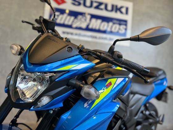 SUZUKI GSX-S750A 